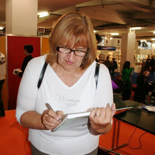 Autorski kutak Interliber Nova knjiga ZVONKA ZMAJ I TRI KAVALIRA 2012